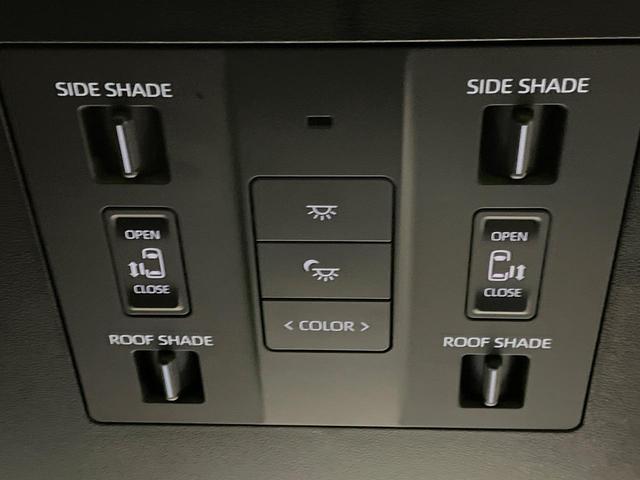 アルファード Ｚ　純正１４型ナビ　左右独立ムーンルーフ　電動サイドステップ　両側電動ドア　後席モニター　全周囲カメラ　衝突被害軽減システム　レーダークルーズ　禁煙車　電動リアゲート　前中列シートエアコン（34枚目）