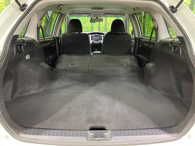 カローラフィールダー ハイブリッドＧ　純正ＳＤナビ　バックカメラ　禁煙車　ドラレコ　スマートキー　ビルトインＥＴＣ　オートライト　オートエアコン　Ｂｌｕｅｔｏｏｔｈ　ＬＥＤヘッドライト　プライバシーガラス　衝突安全ボディ（10枚目）