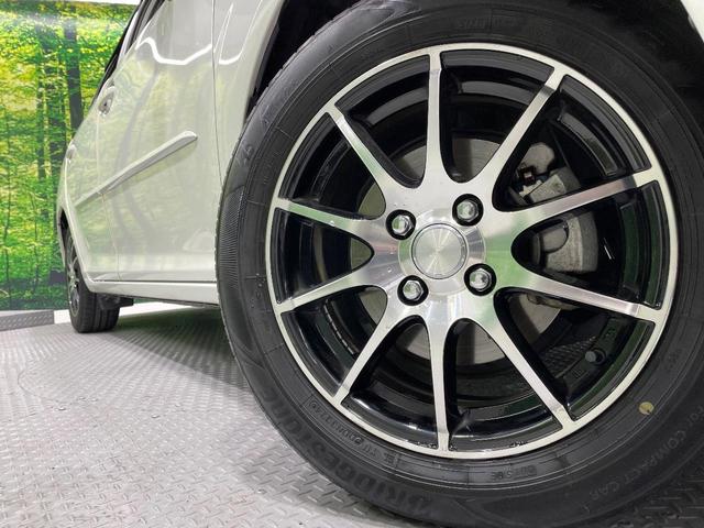 カローラフィールダー ハイブリッドＧ　純正ＳＤナビ　バックカメラ　禁煙車　ドラレコ　スマートキー　ビルトインＥＴＣ　オートライト　オートエアコン　Ｂｌｕｅｔｏｏｔｈ　ＬＥＤヘッドライト　プライバシーガラス　衝突安全ボディ（13枚目）