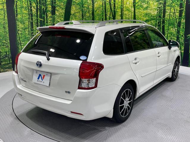 カローラフィールダー ハイブリッドＧ　純正ＳＤナビ　バックカメラ　禁煙車　ドラレコ　スマートキー　ビルトインＥＴＣ　オートライト　オートエアコン　Ｂｌｕｅｔｏｏｔｈ　ＬＥＤヘッドライト　プライバシーガラス　衝突安全ボディ（17枚目）