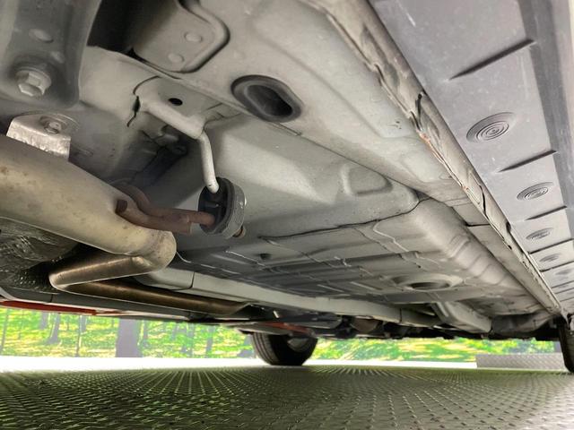 カローラフィールダー ハイブリッドＧ　純正ＳＤナビ　バックカメラ　禁煙車　ドラレコ　スマートキー　ビルトインＥＴＣ　オートライト　オートエアコン　Ｂｌｕｅｔｏｏｔｈ　ＬＥＤヘッドライト　プライバシーガラス　衝突安全ボディ（23枚目）