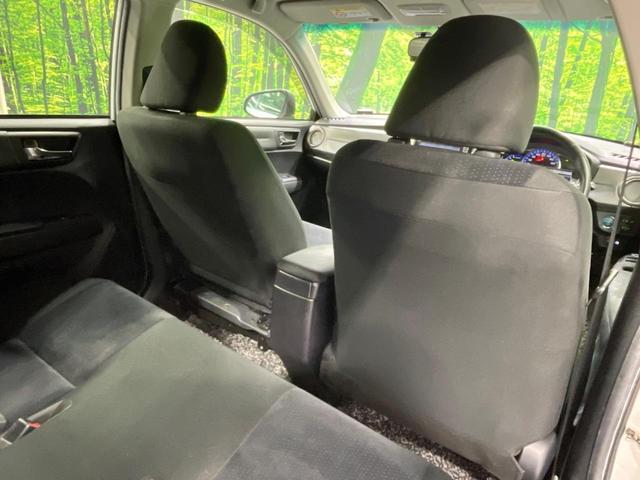 カローラフィールダー ハイブリッドＧ　純正ＳＤナビ　バックカメラ　禁煙車　ドラレコ　スマートキー　ビルトインＥＴＣ　オートライト　オートエアコン　Ｂｌｕｅｔｏｏｔｈ　ＬＥＤヘッドライト　プライバシーガラス　衝突安全ボディ（39枚目）