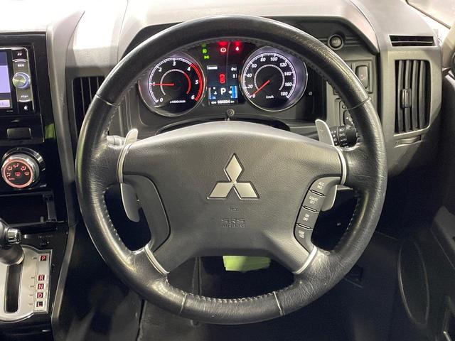 �y�����v�����X�e�A�����O�z�㎿�Ȋv���g�p���邱�ƂŁA��ɂ����������݂ƂĂ��^�]���₷���n���h���ł���