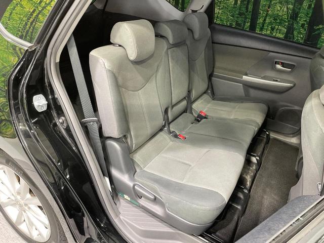 プリウスアルファ Ｓツーリングセレクション　純正８型ナビ　バックカメラ　禁煙車　ＬＥＤヘッド　ビルトインＥＴＣ　純正１７インチアルミ　オートライト　オートエアコン　Ｂｌｕｅｔｏｏｔｈ　ＣＤ　ＤＶＤ再生　フルセグ（9枚目）