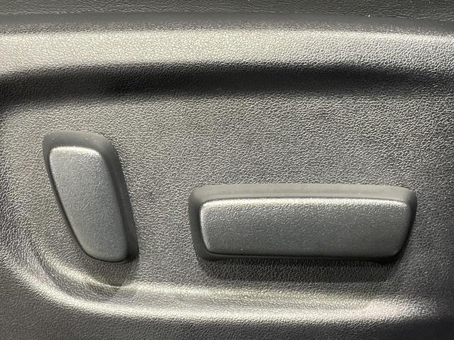 ヴェルファイア 2.5Z Gエディション 両側電動ドア 純正10型ナビ 後席モニター バックカメラ 衝突被害軽減システム レーダークルーズ 禁煙車 電動リアゲート 前席シートエアコン ドラレコ コーナーセンサー スマートキー LEDヘッド(30枚目)