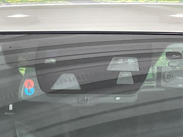 �y�X�}�[�g�V�e�B�u���[�L�T�|�[�g�z�ᑬ���s���ɑO���̎ԗ�����F�����A�Փ˂������Ȏ��͌x��ƃu���[�L�ŏՓˉ���Ɣ�Q�y�����A�V�X�g�B�����S�Ƀh���C�u�����y���݂��������܂��B