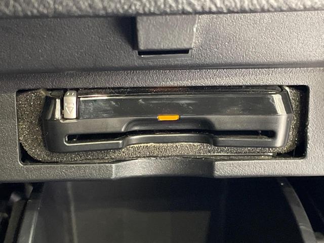 ヴェルファイア ２．５Ｚ　Ａエディション　８型サイバーナビ　禁煙車　フリップダウンモニター　レーダークルーズコントロール　プリクラッシュセーフティシステム　両側パワースライドドア　バックモニター　ＥＴＣ　ドラレコ　ＬＥＤヘッドライト（30枚目）