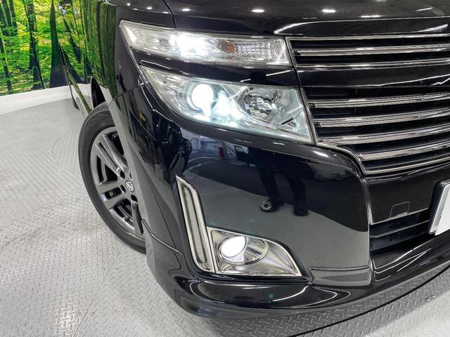 エルグランド ２５０ハイウェイスターアーバンクロム　両側電動ドア　ＨＤＤナビ　後席モニター　全周囲カメラ　禁煙車　コーナーセンサー　スマートキー　ＨＩＤヘッド　ビルトインＥＴＣ　純正１８インチアルミ　オートライト　デュアルエアコン　リアエアコン（12枚目）