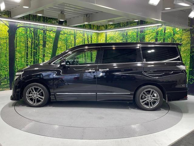 エルグランド ２５０ハイウェイスターアーバンクロム　両側電動ドア　ＨＤＤナビ　後席モニター　全周囲カメラ　禁煙車　コーナーセンサー　スマートキー　ＨＩＤヘッド　ビルトインＥＴＣ　純正１８インチアルミ　オートライト　デュアルエアコン　リアエアコン（53枚目）