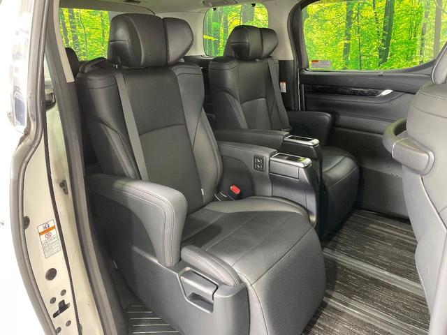 アルファード ２．５Ｓ　Ｃパッケージ　サンルーフ　後席モニター　純正ナビ　バックカメラ　デジタルインナーミラー　両側電動ドア　ＣＤ／ＤＶＤ再生　ドライブレコーダー　ＥＴＣ　シートメモリ　シートベンチレーション　フルセグＴＶ　禁煙車（8枚目）