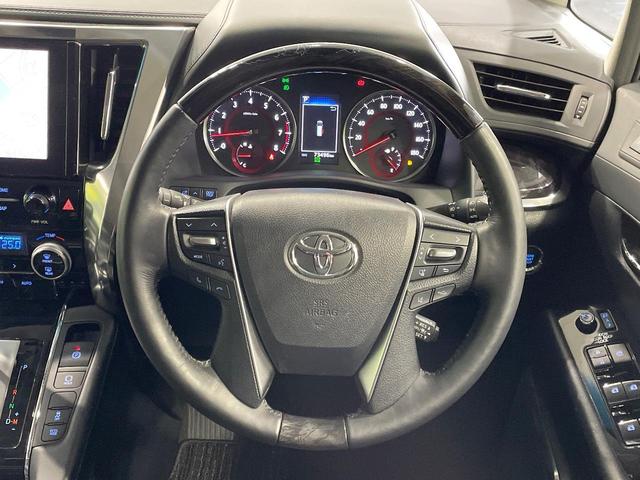 アルファード ２．５Ｓ　Ｃパッケージ　サンルーフ　後席モニター　純正ナビ　バックカメラ　デジタルインナーミラー　両側電動ドア　ＣＤ／ＤＶＤ再生　ドライブレコーダー　ＥＴＣ　シートメモリ　シートベンチレーション　フルセグＴＶ　禁煙車（11枚目）