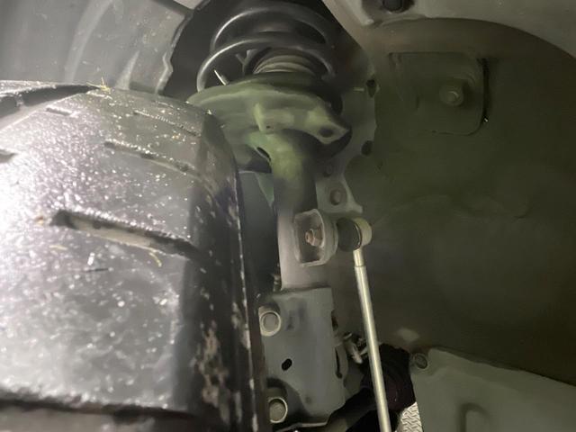 ハリアー エレガンス BIG-X9型ナビ バックカメラ 禁煙車 レザーシート パワーシート LEDヘッド ビルトインETC 純正19インチアルミ オートライト デュアルエアコン Bluetooth CD(21枚目)