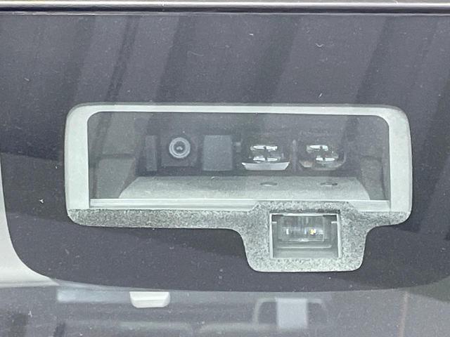 �y�X�Y�L�@�Z�[�t�e�B�T�|�[�g�z���s���ɑO���̎ԗ�����F�����A�Փ˂������Ȏ��͌x��ƃu���[�L�ŏՓˉ���Ɣ�Q�y�����A�V�X�g�B�����S�Ƀh���C�u�����y���݂��������܂��B