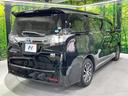 Ｖ　４ＷＤ　両側電動ドア　純正ＳＤナビ　バックカメラ　禁煙車　電動リアゲート　コーナーセンサー　スマートキー　ＬＥＤヘッド　ビルトインＥＴＣ　クルコン　純正１７インチアルミ　オートライト（17枚目）