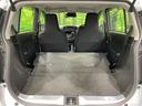 ラゲッジルームは、大容量のスペースを確保。普段のお買い物からレジャーまで、幅広く活躍してくれます！また、リアシートを倒すことでバリエーション豊かにお使いいただけます。