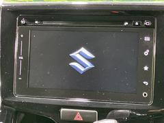 �ڽ��������ʥӡۿ͵��ν����ʥӤ������������ǥ�����ǽ�⽼�¤��Ƥ��ꡢ�£�������������³����Ф������Υ��ޥۤ�ͣУ��ץ쥤�䡼�β��ڤ������ǽ�������α�ž������˳ڤ����ʤ�ޤ����� 3