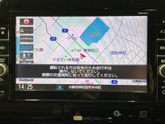 �ڽ����ʥӡۿ͵��ν����ʥӤ������������ǥ�����ǽ�⽼�¤��Ƥ��ꡢ�£�������������³����Ф������Υ��ޥۤ�ͣУ��ץ쥤�䡼�β��ڤ������ǽ�������α�ž������˳ڤ����ʤ�ޤ����� 5