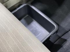 �ڥ����ȥ�������ܥå����ۥ����Ȥβ��������̤μ�Ǽ���ڡ���������äƤ��ꡢ�������֥��å��ʤɡ������鸫��줿���ʤ���Τ򤹤ä����Ǽ�Ǥ��������� 6