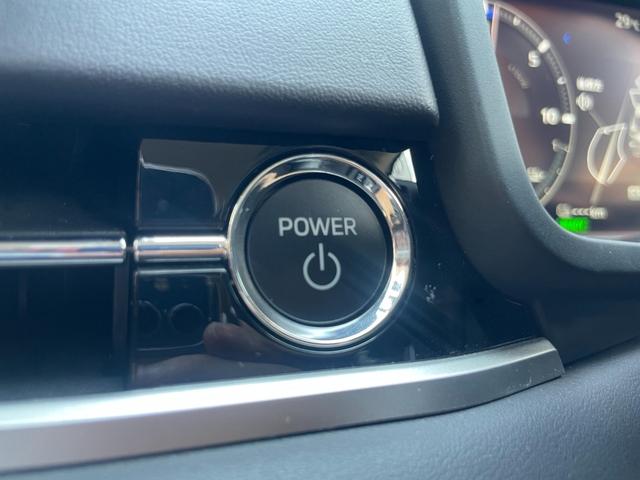 アウトランダーＰＨＥＶ Ｐ　１オーナー・ＢＯＳＥスピーカー・本革シート・純正ナビ・全周囲カメラ・ＥＴＣ２．０・３列シート・電動シート・電動リアゲート・ブラインドスポットモニター・障害物センサー・衝突軽減装置・レーンキープアシスト（22枚目）