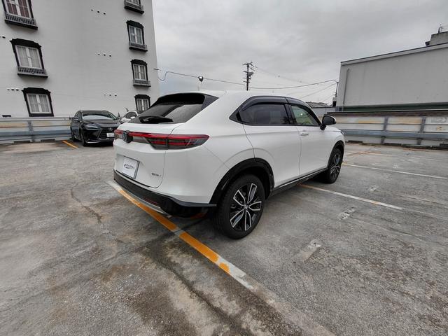 ヴェゼル e:HEV Z 純正ナビ・電動リアゲート・クルーズコントロール・全方位カメラ・ブラインドスポットモニター・衝突軽減装置・シートヒーター・オートマチックハイビーム・ワンオーナー・障害物センサー・ETC(2枚目)