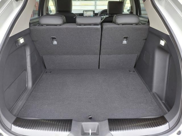 ヴェゼル e:HEV Z 純正ナビ・電動リアゲート・クルーズコントロール・全方位カメラ・ブラインドスポットモニター・衝突軽減装置・シートヒーター・オートマチックハイビーム・ワンオーナー・障害物センサー・ETC(10枚目)