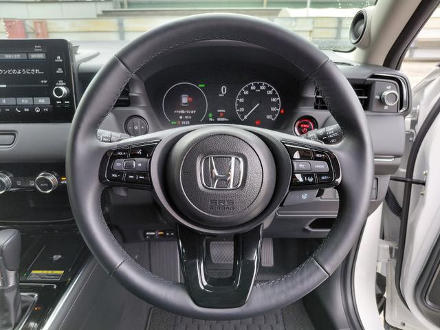 ヴェゼル e:HEV Z 純正ナビ・電動リアゲート・クルーズコントロール・全方位カメラ・ブラインドスポットモニター・衝突軽減装置・シートヒーター・オートマチックハイビーム・ワンオーナー・障害物センサー・ETC(15枚目)