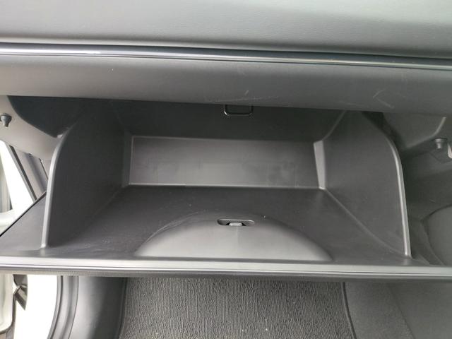 ヴェゼル e:HEV Z 純正ナビ・電動リアゲート・クルーズコントロール・全方位カメラ・ブラインドスポットモニター・衝突軽減装置・シートヒーター・オートマチックハイビーム・ワンオーナー・障害物センサー・ETC(24枚目)