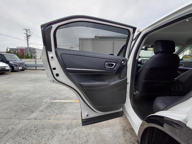 ヴェゼル e:HEV Z 純正ナビ・電動リアゲート・クルーズコントロール・全方位カメラ・ブラインドスポットモニター・衝突軽減装置・シートヒーター・オートマチックハイビーム・ワンオーナー・障害物センサー・ETC(33枚目)