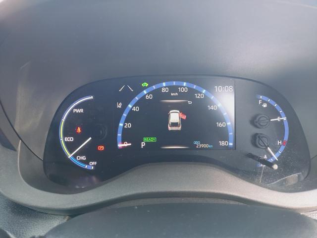 ヤリスクロス ハイブリッドZ シートヒーター・ETC・バックカメラ・電動シート・障害物センサー・衝突軽減ブレーキ・横滑り防止装置・クルーズコントロール・オートマチックハイビーム・ブレーキホールド・電動パーキング・純正アルミホイール(15枚目)