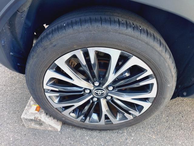 ヤリスクロス ハイブリッドZ シートヒーター・ETC・バックカメラ・電動シート・障害物センサー・衝突軽減ブレーキ・横滑り防止装置・クルーズコントロール・オートマチックハイビーム・ブレーキホールド・電動パーキング・純正アルミホイール(42枚目)