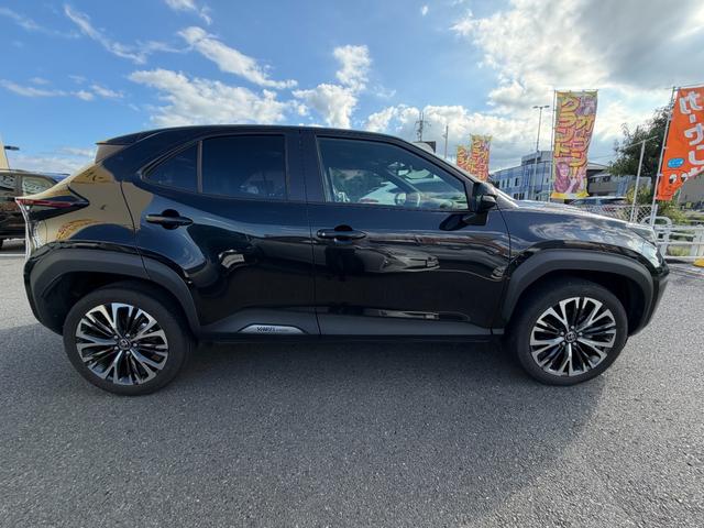 ヤリスクロス ハイブリッドZ シートヒーター・ETC・バックカメラ・電動シート・障害物センサー・衝突軽減ブレーキ・横滑り防止装置・クルーズコントロール・オートマチックハイビーム・ブレーキホールド・電動パーキング・純正アルミホイール(45枚目)