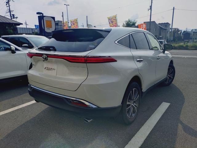 ハリアー G 禁煙車・純正ナビ・バックカメラ・ETC・電動シート・電動リアゲート・衝突軽減装置・横滑り防止装置・クルーズコントロール・Wエアコン・オートマチックハイビーム・フォグランプ・ABS・パワステ(2枚目)