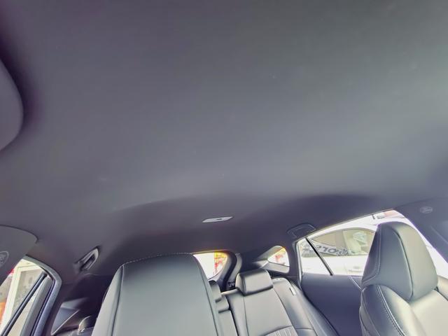 ハリアー G 禁煙車・純正ナビ・バックカメラ・ETC・電動シート・電動リアゲート・衝突軽減装置・横滑り防止装置・クルーズコントロール・Wエアコン・オートマチックハイビーム・フォグランプ・ABS・パワステ(12枚目)