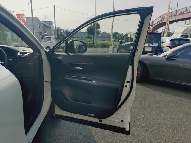 ハリアー G 禁煙車・純正ナビ・バックカメラ・ETC・電動シート・電動リアゲート・衝突軽減装置・横滑り防止装置・クルーズコントロール・Wエアコン・オートマチックハイビーム・フォグランプ・ABS・パワステ(32枚目)