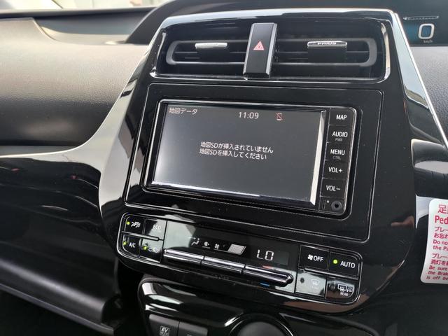 プリウス SセーフティプラスII 純正ナビ・バックカメラ・ETC・ドラレコ・ブラインドスポットモニター・衝突軽減ブレーキ・横滑り防止装置・障害物センサー・オートマチックハイビーム・純正アルミホイール・スマートキー(15枚目)