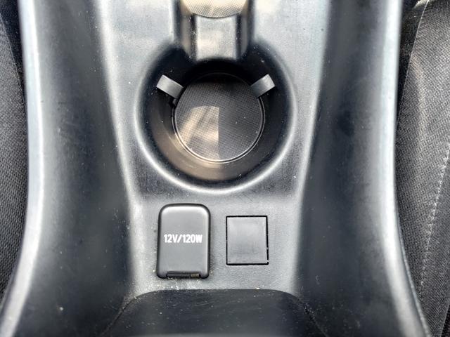 プリウス SセーフティプラスII 純正ナビ・バックカメラ・ETC・ドラレコ・ブラインドスポットモニター・衝突軽減ブレーキ・横滑り防止装置・障害物センサー・オートマチックハイビーム・純正アルミホイール・スマートキー(26枚目)