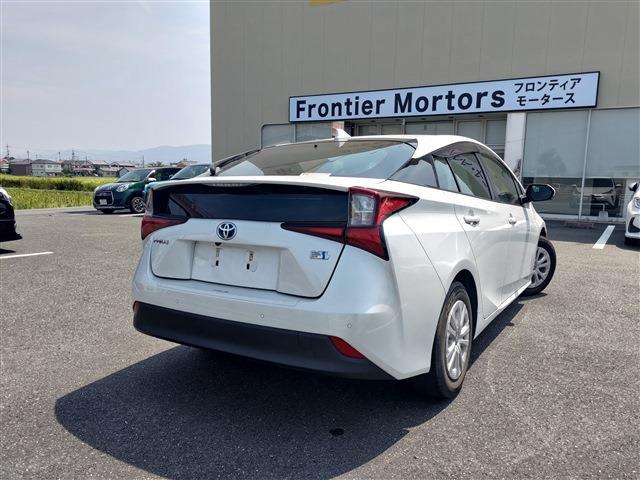 プリウス SセーフティプラスII 純正ナビ・バックカメラ・ETC・ドラレコ・ブラインドスポットモニター・衝突軽減ブレーキ・横滑り防止装置・障害物センサー・オートマチックハイビーム・純正アルミホイール・スマートキー(45枚目)