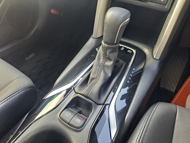 カローラクロス ハイブリッド Z 全周囲カメラ・ブラインドスポットモニター・ディスプレイオーディオ・ETC・電動リアゲート・オーディオディスプレイ・ルーフレール(22枚目)