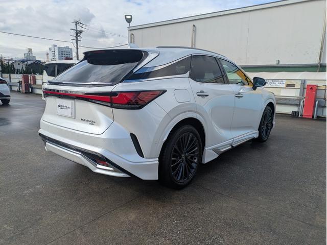 RX RX450h+ バージョンL パノラマルーフ/モデリスタフルエアロ/ワンオーナー/純正ナビ/フルセグTV/全周囲カメラ/ETC/パワーバックドア/本革シート/電動シート/シートヒーター/シートエアコン/衝突軽減ブレーキ(2枚目)