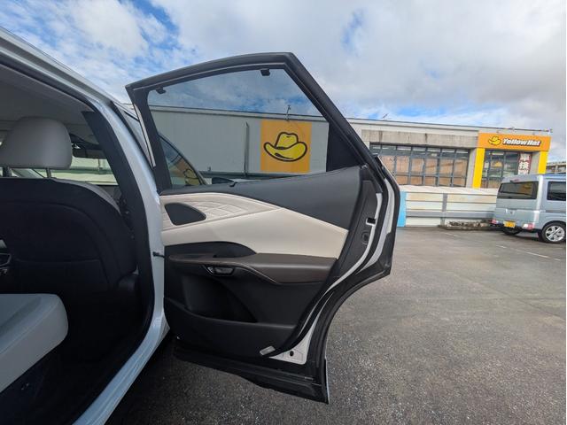 RX RX450h+ バージョンL パノラマルーフ/モデリスタフルエアロ/ワンオーナー/純正ナビ/フルセグTV/全周囲カメラ/ETC/パワーバックドア/本革シート/電動シート/シートヒーター/シートエアコン/衝突軽減ブレーキ(31枚目)