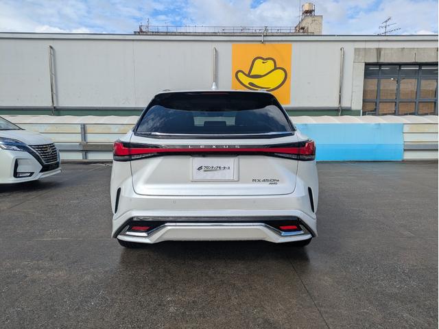 RX RX450h+ バージョンL パノラマルーフ/モデリスタフルエアロ/ワンオーナー/純正ナビ/フルセグTV/全周囲カメラ/ETC/パワーバックドア/本革シート/電動シート/シートヒーター/シートエアコン/衝突軽減ブレーキ(50枚目)