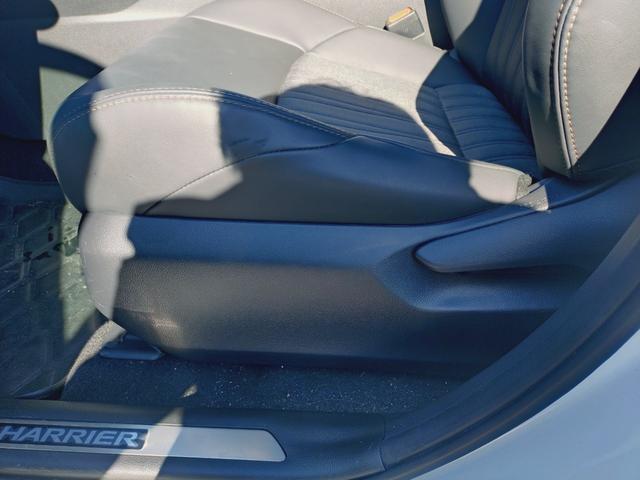 ハリアー G バックカメラ・ETC・フルセグTV・レーダークルーズコントロール・ブラインドスポットモニター・障害物センサー・衝突軽減ブレーキ・車線逸脱警報・横滑り防止装置・電動シート・純正アルミホイール(34枚目)