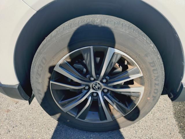 ハリアー G バックカメラ・ETC・フルセグTV・レーダークルーズコントロール・ブラインドスポットモニター・障害物センサー・衝突軽減ブレーキ・車線逸脱警報・横滑り防止装置・電動シート・純正アルミホイール(39枚目)