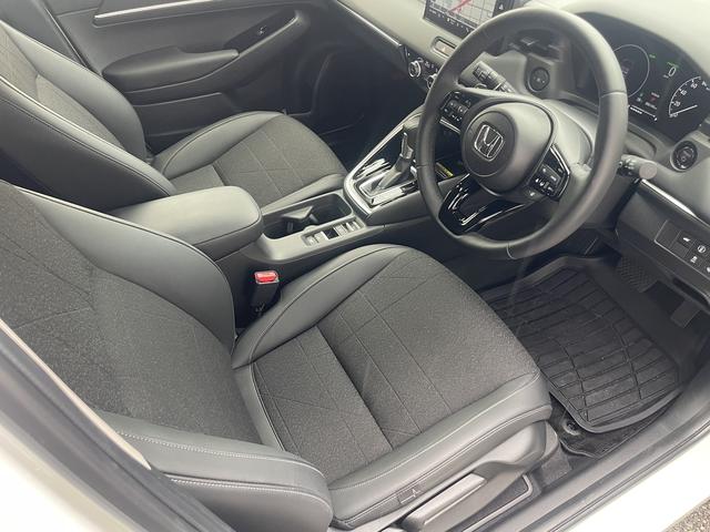 ヴェゼル e:HEV Z 純正ナビ・全周囲カメラ・クルーズコントロール・障害物センサー・レーンキープアシスト・ステアリングヒーター・横滑り防止装置・シートヒーター・ETC・ドラレコ(5枚目)