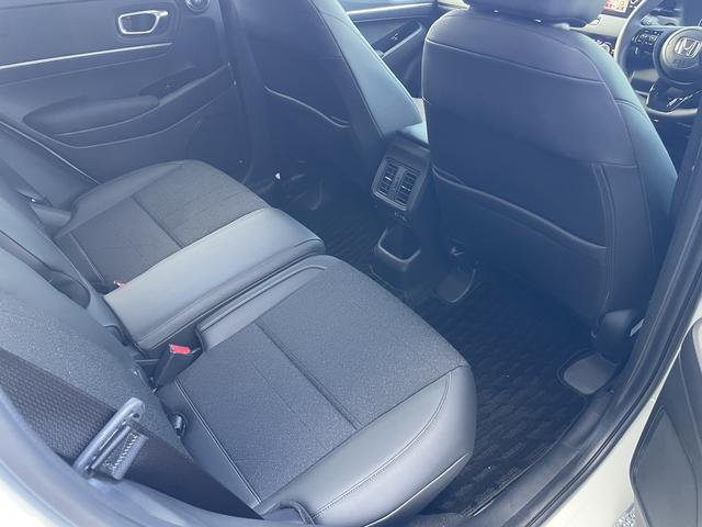 ヴェゼル e:HEV Z 純正ナビ・全周囲カメラ・クルーズコントロール・障害物センサー・レーンキープアシスト・ステアリングヒーター・横滑り防止装置・シートヒーター・ETC・ドラレコ(7枚目)