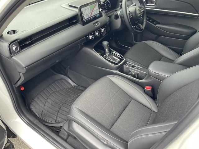 ヴェゼル e:HEV Z 純正ナビ・全周囲カメラ・クルーズコントロール・障害物センサー・レーンキープアシスト・ステアリングヒーター・横滑り防止装置・シートヒーター・ETC・ドラレコ(12枚目)