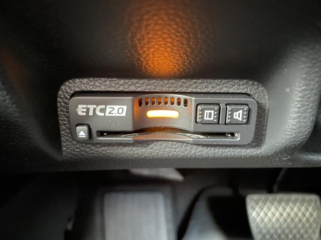 ヴェゼル e:HEV Z 純正ナビ・全周囲カメラ・クルーズコントロール・障害物センサー・レーンキープアシスト・ステアリングヒーター・横滑り防止装置・シートヒーター・ETC・ドラレコ(20枚目)