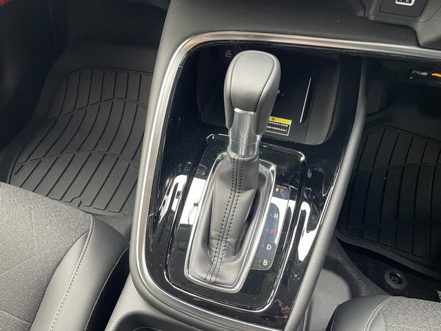 ヴェゼル e:HEV Z 純正ナビ・全周囲カメラ・クルーズコントロール・障害物センサー・レーンキープアシスト・ステアリングヒーター・横滑り防止装置・シートヒーター・ETC・ドラレコ(21枚目)