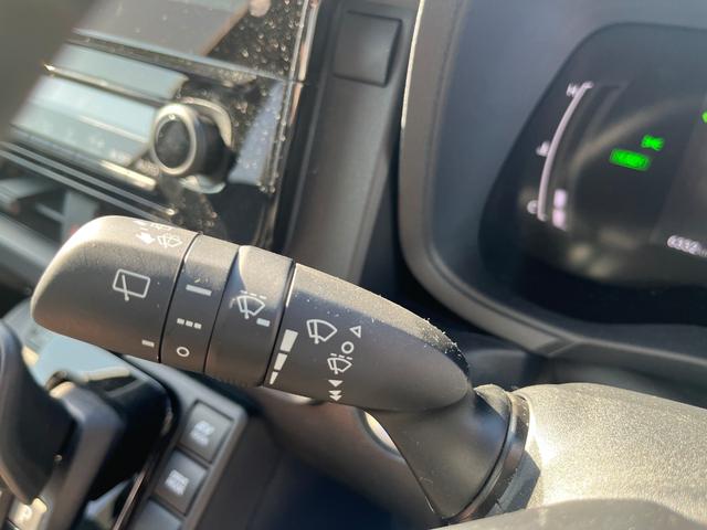 シエンタ ハイブリッドZ 10.5インチディスプレイオーディオ・後席モニター・両側電動スライドドア・3列シート・バックカメラ・衝突軽減装置・クルーズコントロール・障害物センサー・横滑り防止装置・オートマチックハイビーム(47枚目)