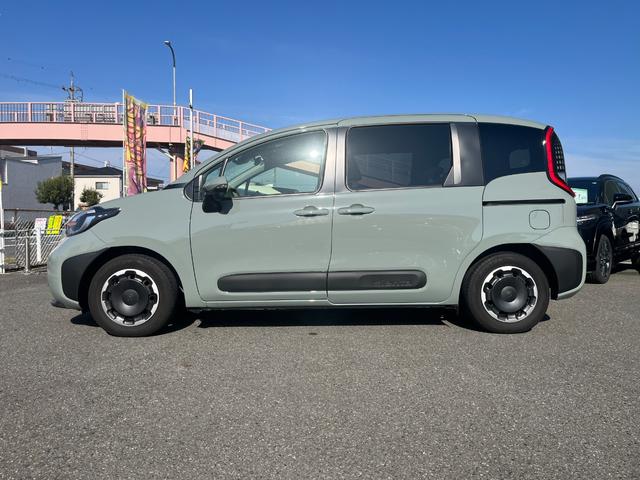 シエンタ ハイブリッドZ 10.5インチディスプレイオーディオ・後席モニター・両側電動スライドドア・3列シート・バックカメラ・衝突軽減装置・クルーズコントロール・障害物センサー・横滑り防止装置・オートマチックハイビーム(49枚目)